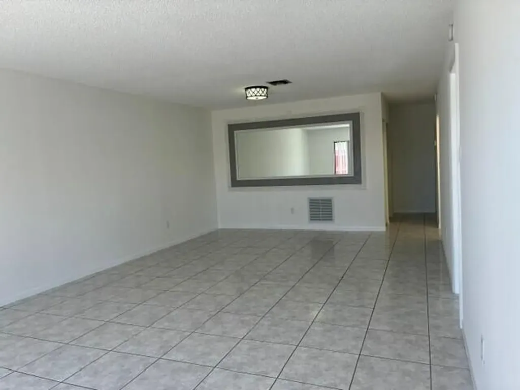 5437 Bonky Court West Palm Beach FL 33415