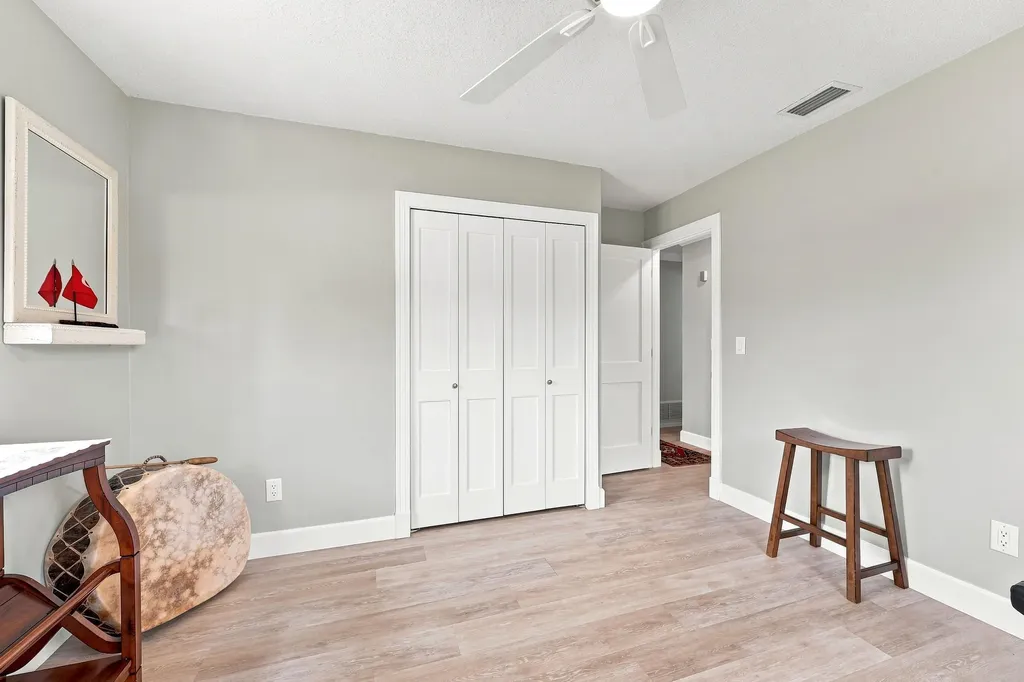 409 SE Gasparilla Avenue Port St Lucie FL 34983