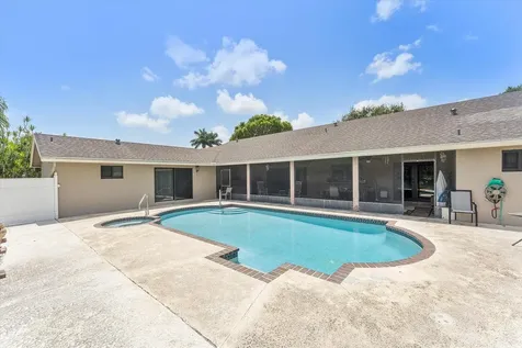 10349 SW 49th Manor Cooper City FL 33328