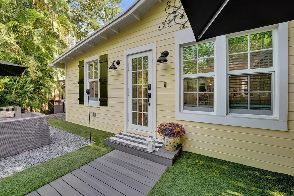 1205 SW 4th Street Fort Lauderdale FL 33312