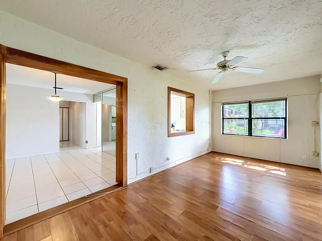 2208 Seagrape Circle Coconut Creek FL 33066