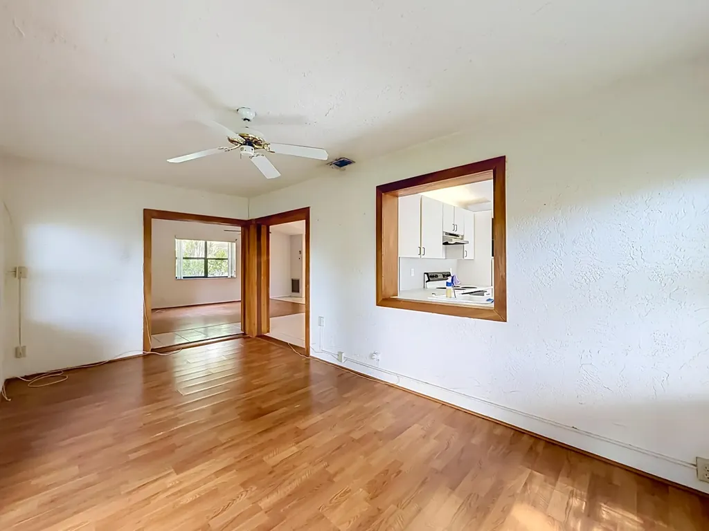 2208 Seagrape Circle Coconut Creek FL 33066