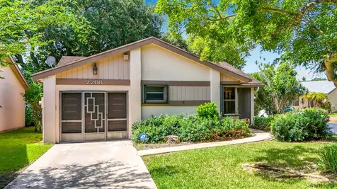 2208 Seagrape Circle Coconut Creek FL 33066