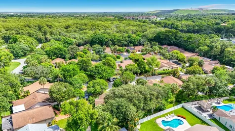2208 Seagrape Circle Coconut Creek FL 33066