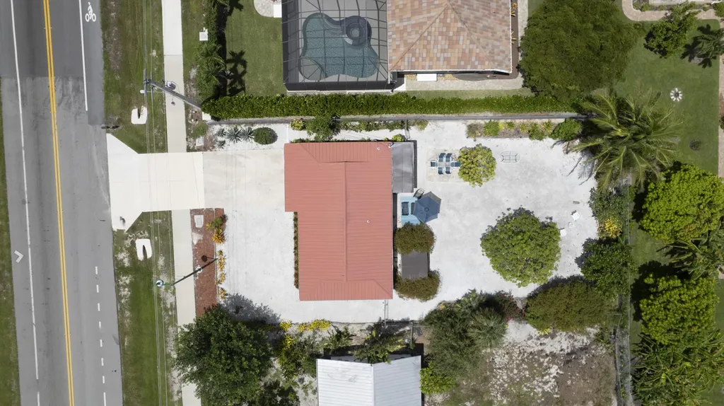 2191 Thomasson Drive Naples FL 34112