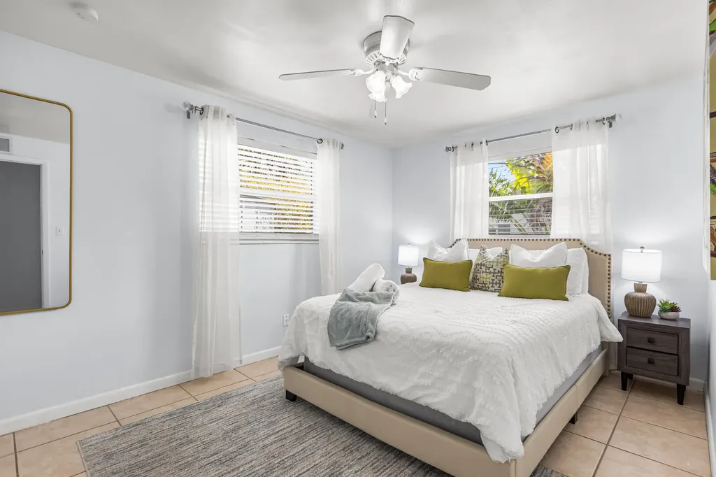 2191 Thomasson Drive Naples FL 34112