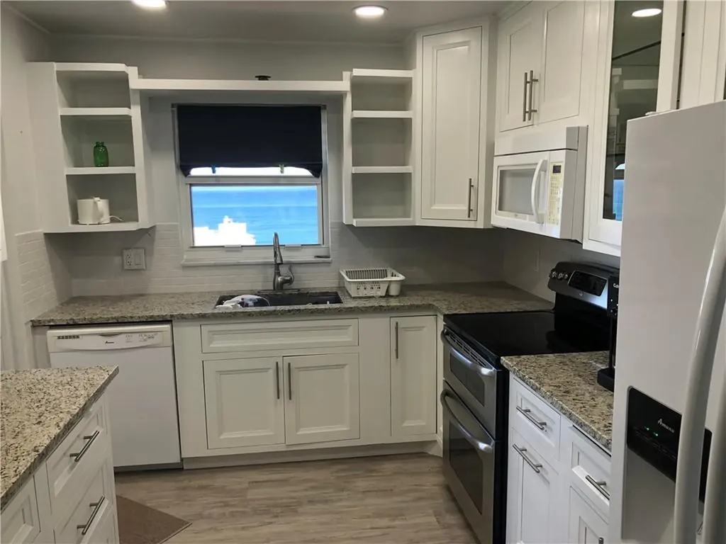 1200 Hibiscus Avenue Pompano Beach FL 33062