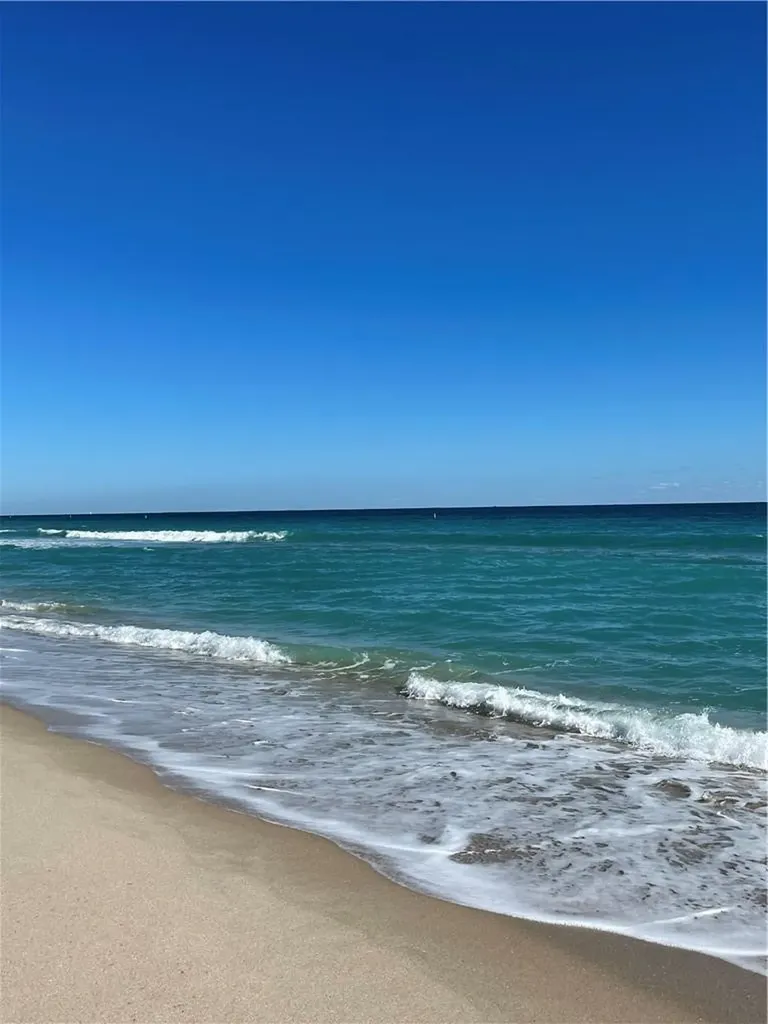 1200 Hibiscus Avenue Pompano Beach FL 33062