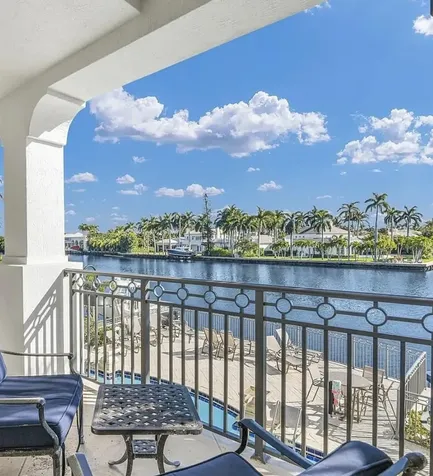 3042 Waterside Circle Boynton Beach FL 33435