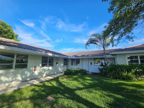 2110 NE 41st Street Lighthouse Point FL 33064