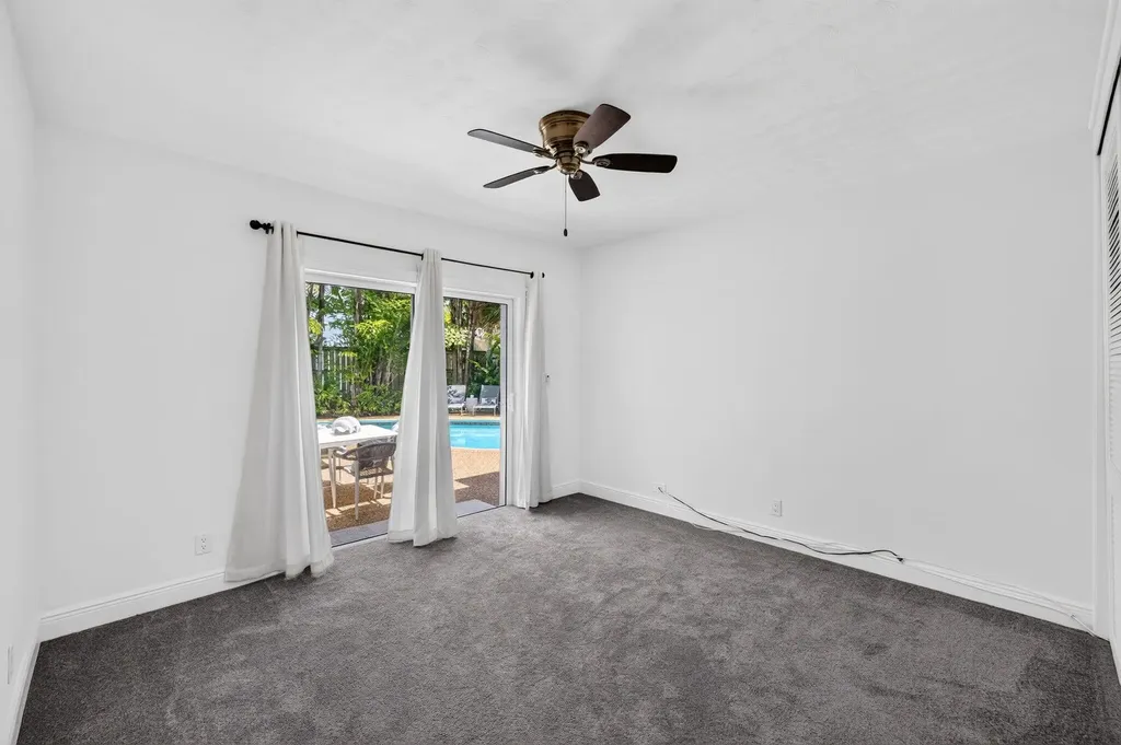 1318 SE 12th Way Fort Lauderdale FL 33316