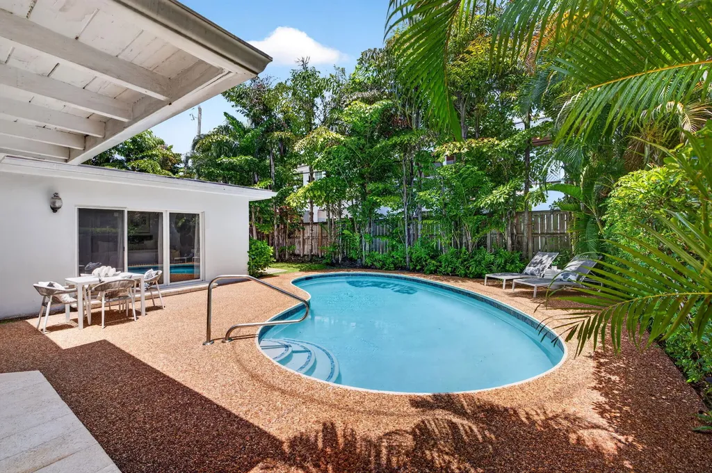 1318 SE 12th Way Fort Lauderdale FL 33316