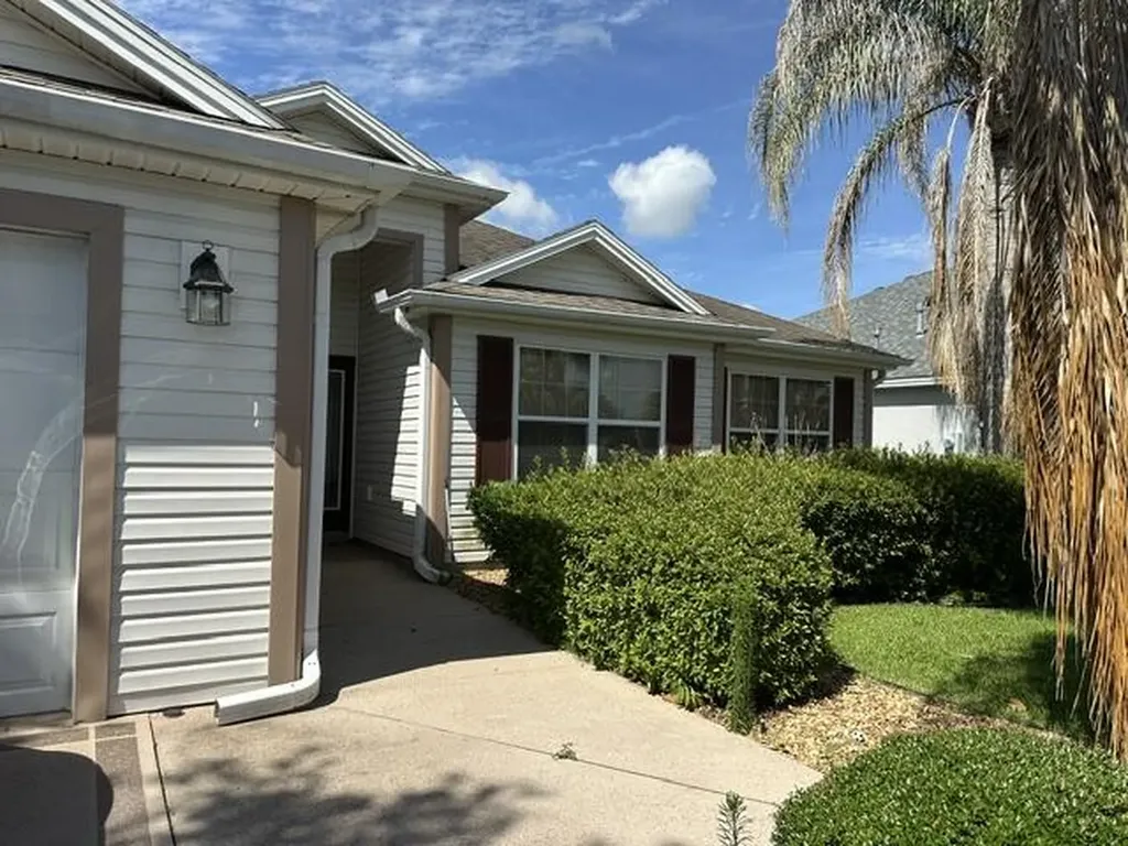 992 Ridgeland Path The Villages FL 32162