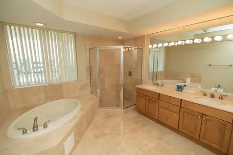9 NE 20th Avenue Deerfield Beach FL 33441