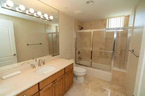 9 NE 20th Avenue Deerfield Beach FL 33441