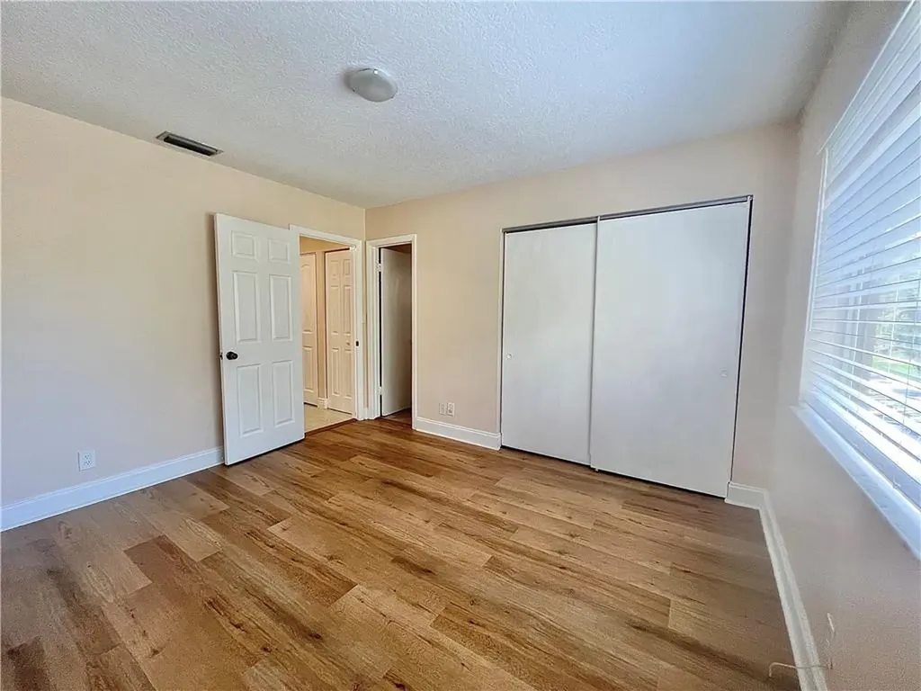 1343 Hampton Boulevard North Lauderdale FL 33068
