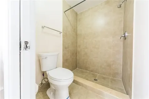 1343 Hampton Boulevard North Lauderdale FL 33068