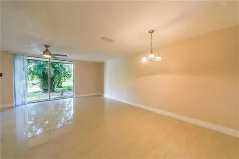 1343 Hampton Boulevard North Lauderdale FL 33068