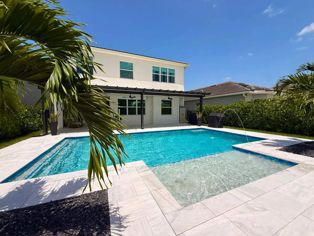 4631 Canopy Grove Drive Westlake FL 33470