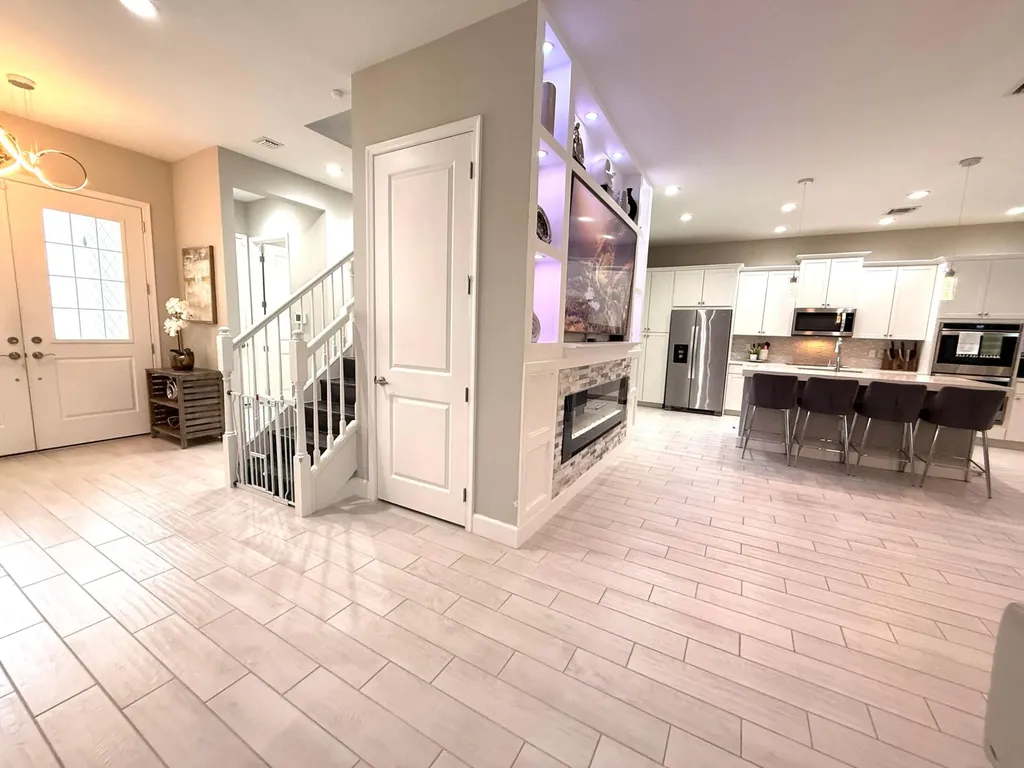 4631 Canopy Grove Drive Westlake FL 33470