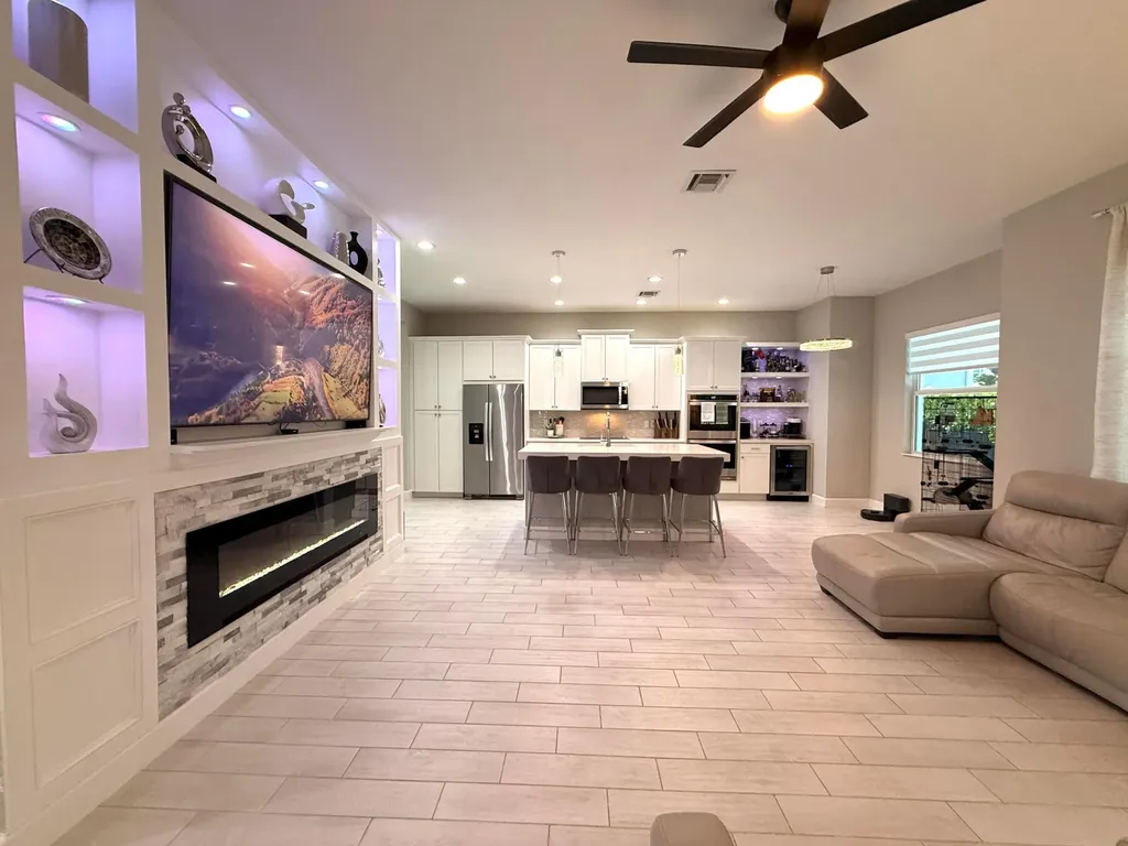 4631 Canopy Grove Drive Westlake FL 33470