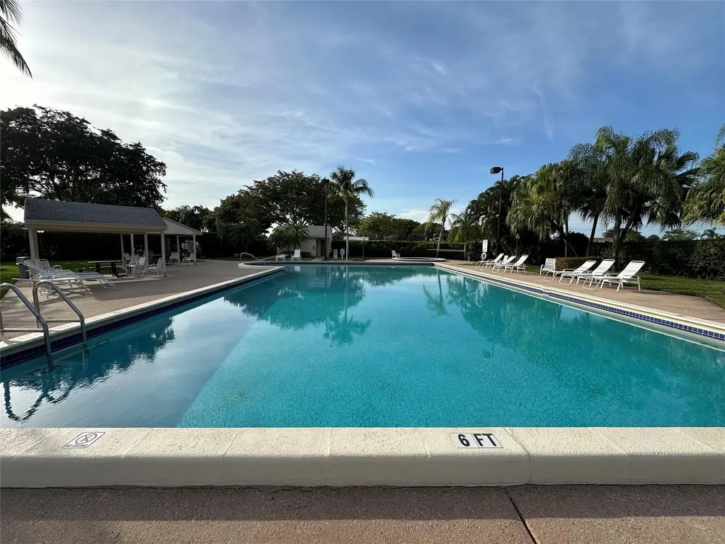8395 Garden Gate Place Boca Raton FL 33433