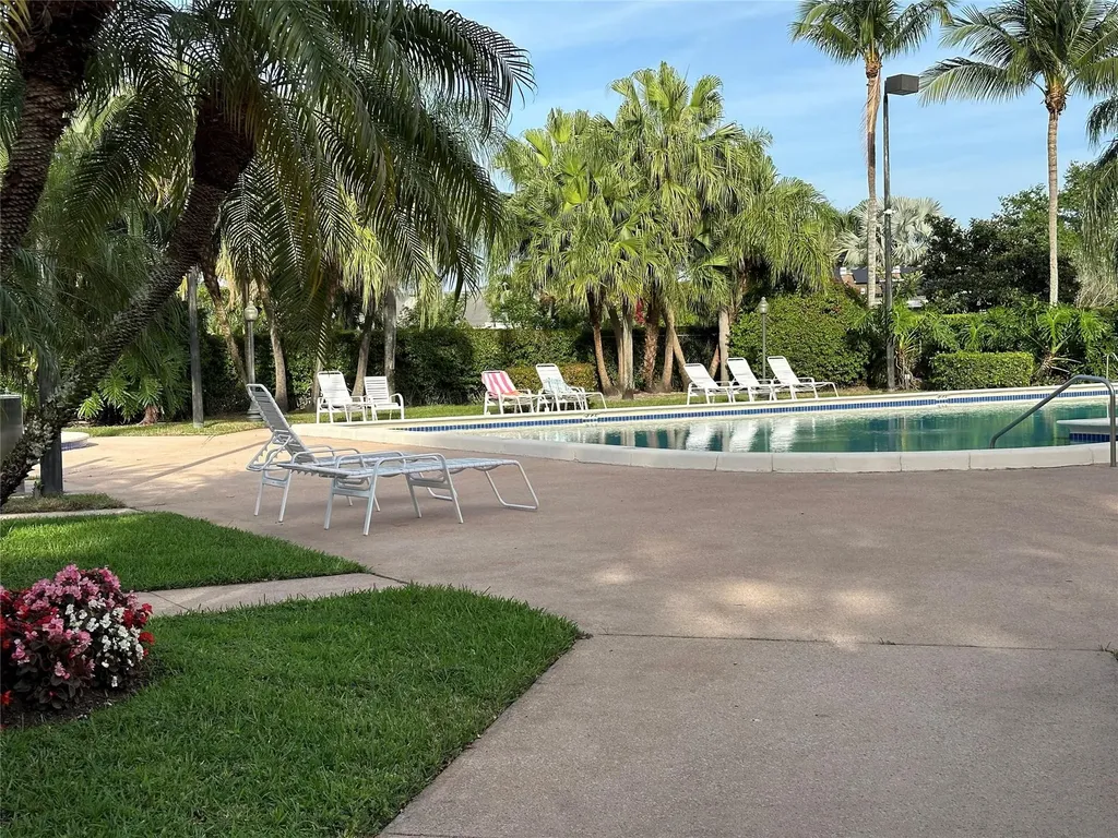 8395 Garden Gate Place Boca Raton FL 33433