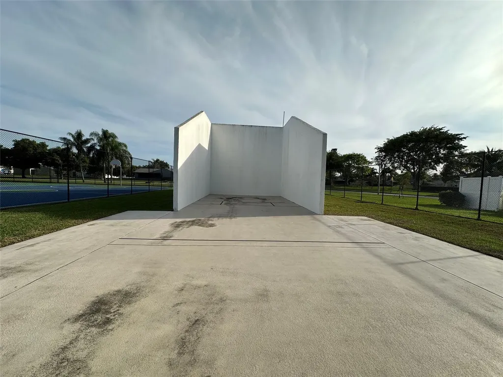 8395 Garden Gate Place Boca Raton FL 33433
