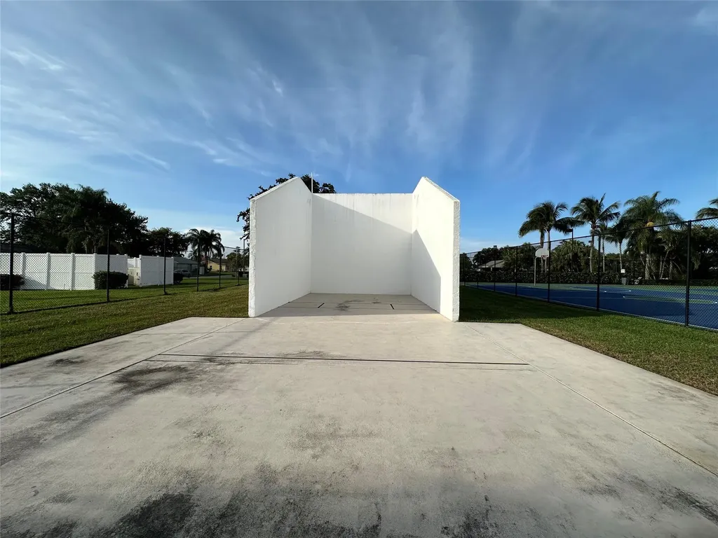 8395 Garden Gate Place Boca Raton FL 33433