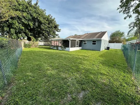 8395 Garden Gate Place Boca Raton FL 33433