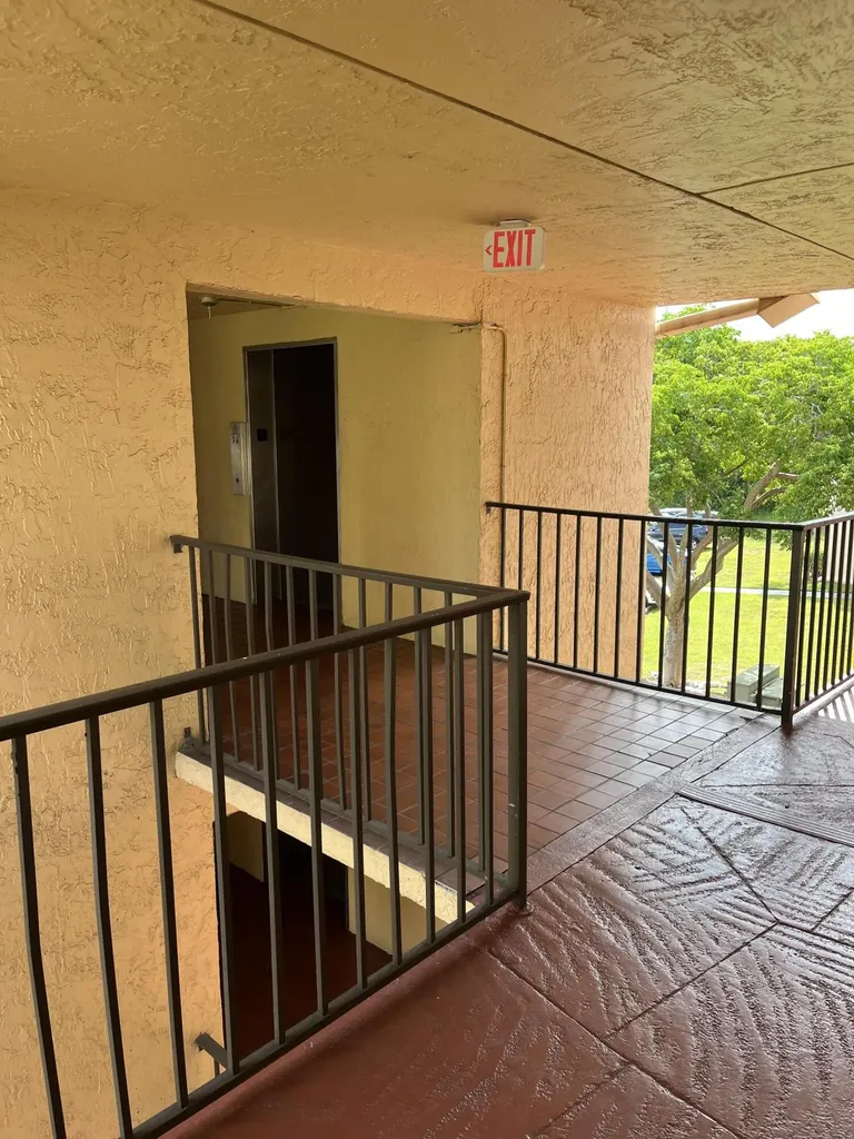 3396 Foxcroft Road Miramar FL 33025