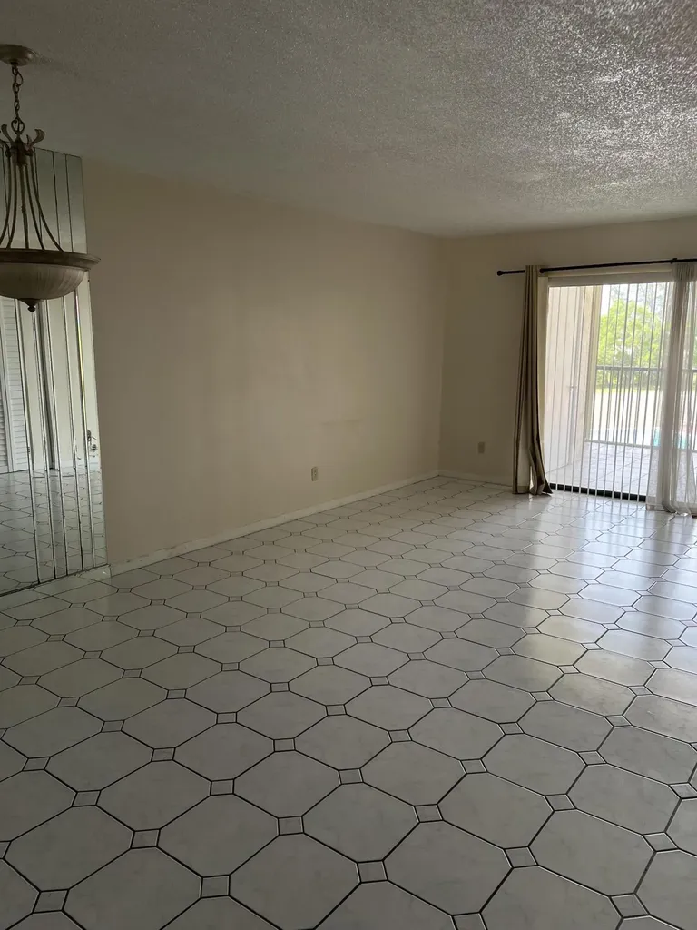 3396 Foxcroft Road Miramar FL 33025