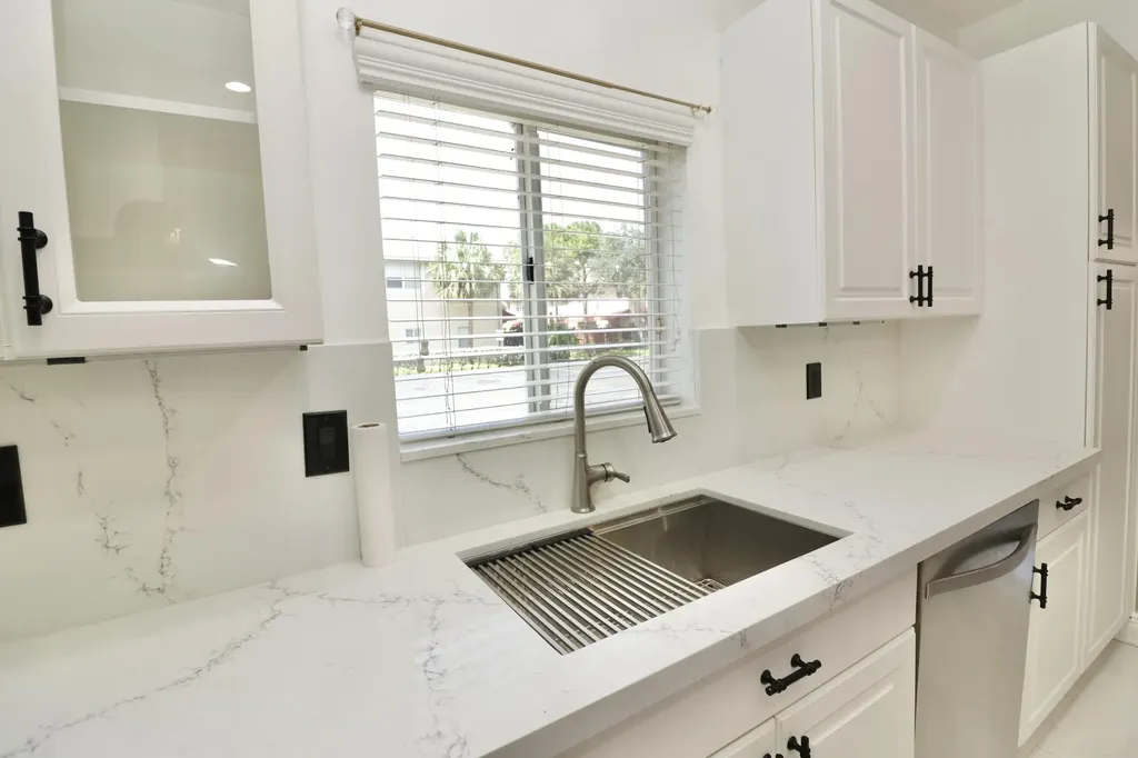2952 NW 33rd Lane Lauderdale Lakes FL 33311