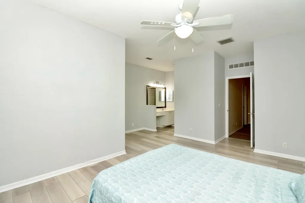 2952 NW 33rd Lane Lauderdale Lakes FL 33311
