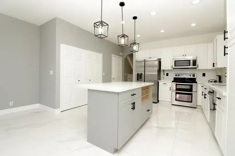 2952 NW 33rd Lane Lauderdale Lakes FL 33311
