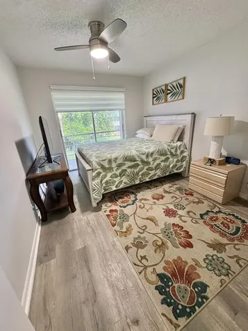 277 Chatham N West Palm Beach FL 33417
