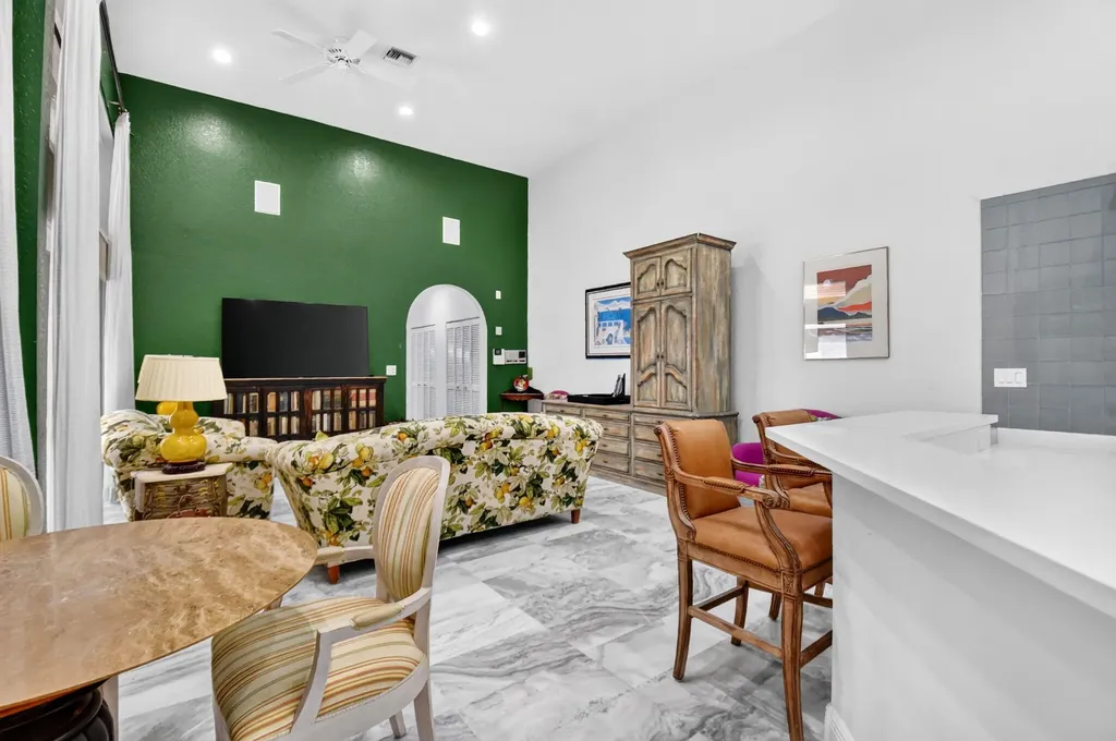 10694 Greenbriar Villa Drive Lake Worth FL 33449