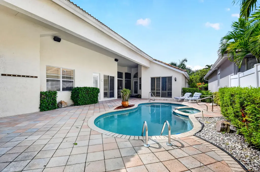 10694 Greenbriar Villa Drive Lake Worth FL 33449