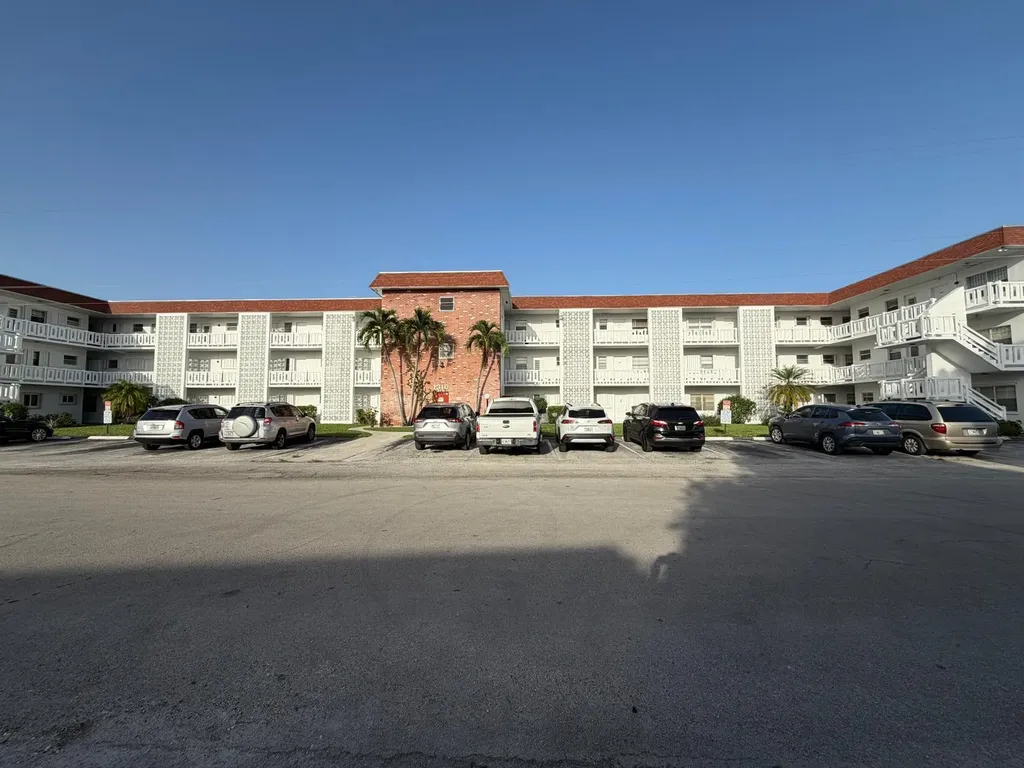 1310 NW 43rd Avenue NW Lauderhill FL 33313