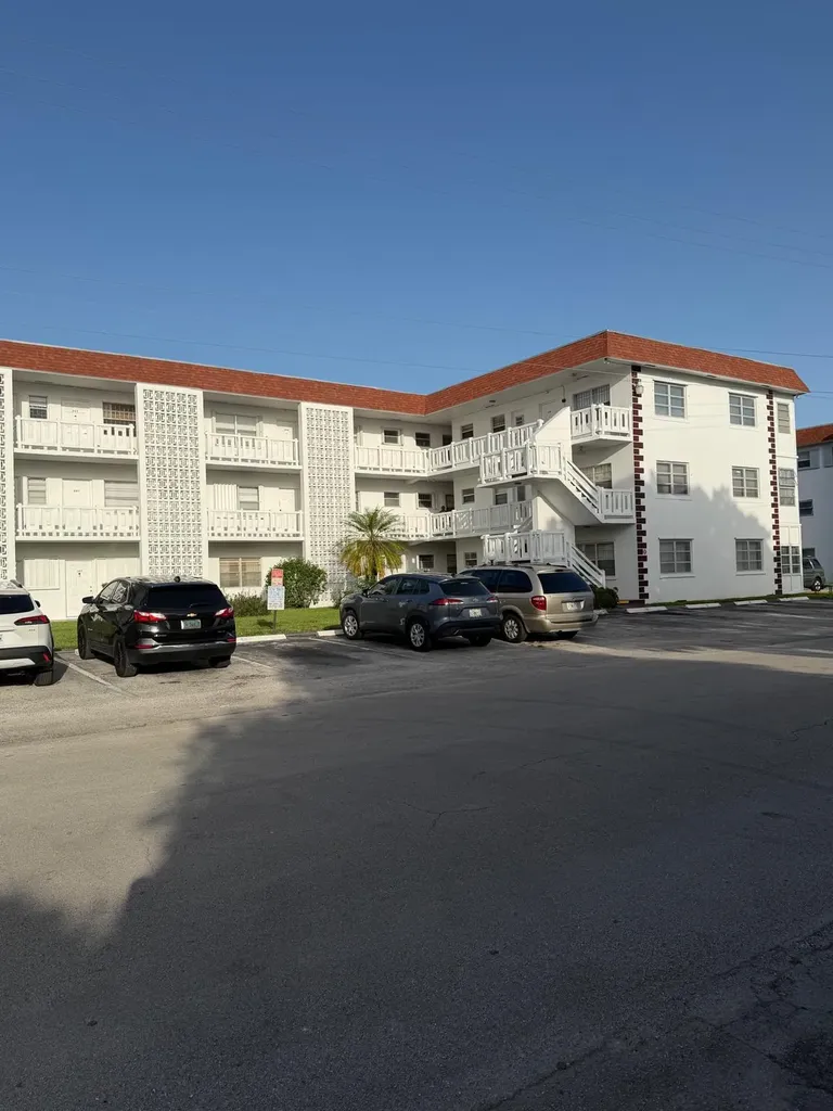 1310 NW 43rd Avenue NW Lauderhill FL 33313