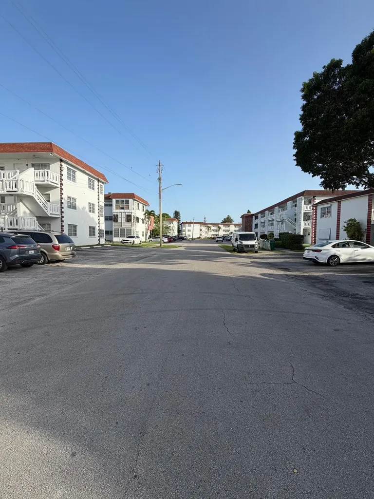 1310 NW 43rd Avenue NW Lauderhill FL 33313