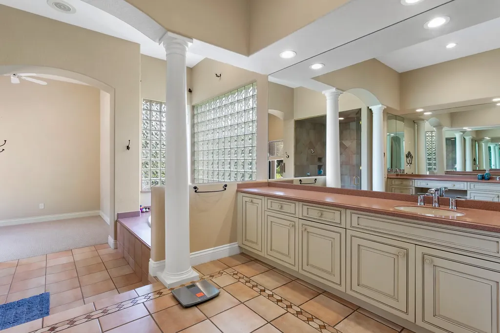 8158 Native Dancer Road E Palm Beach Gardens FL 33418