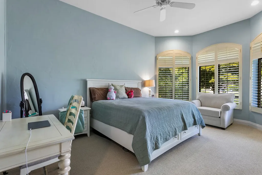 8158 Native Dancer Road E Palm Beach Gardens FL 33418