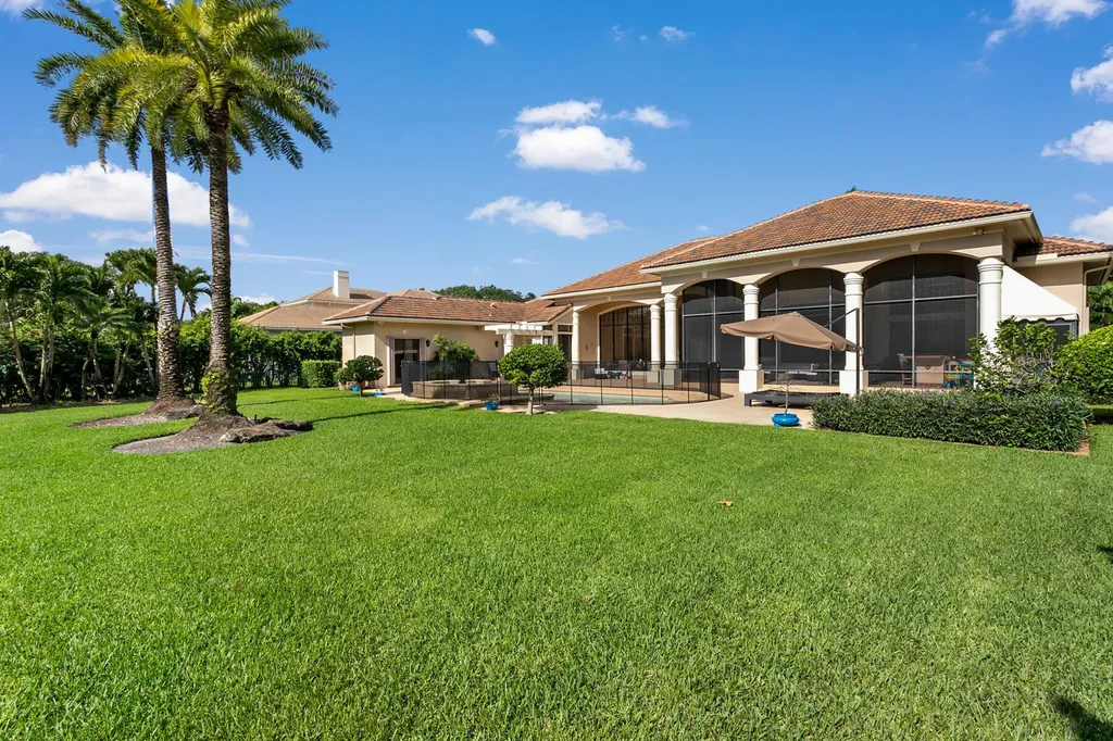8158 Native Dancer Road E Palm Beach Gardens FL 33418