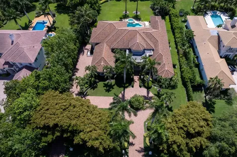 8158 Native Dancer Road E Palm Beach Gardens FL 33418