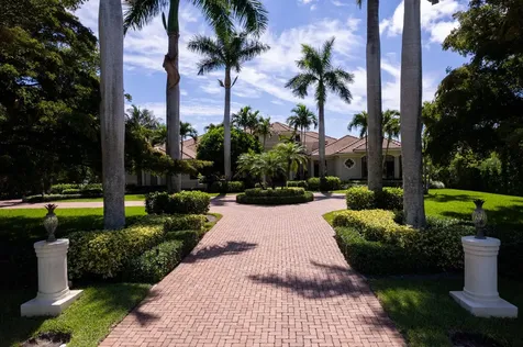 8158 Native Dancer Road E Palm Beach Gardens FL 33418