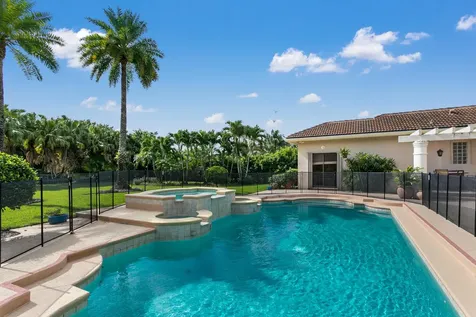 8158 Native Dancer Road E Palm Beach Gardens FL 33418