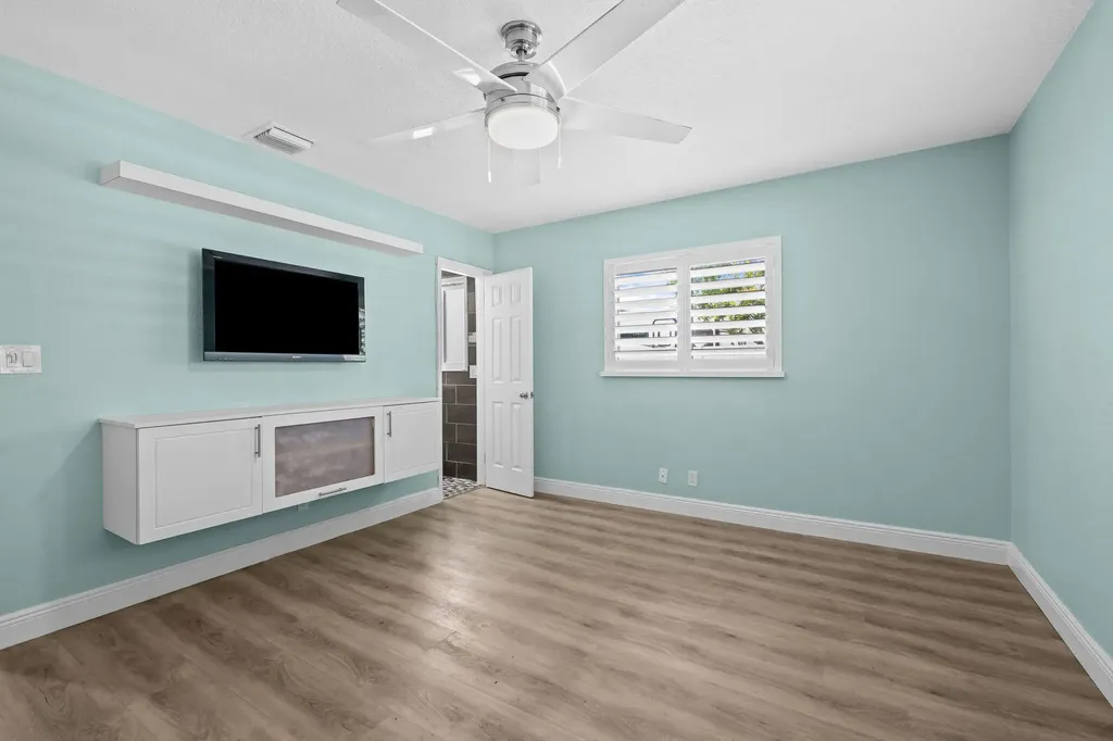 Plantation FL 33317