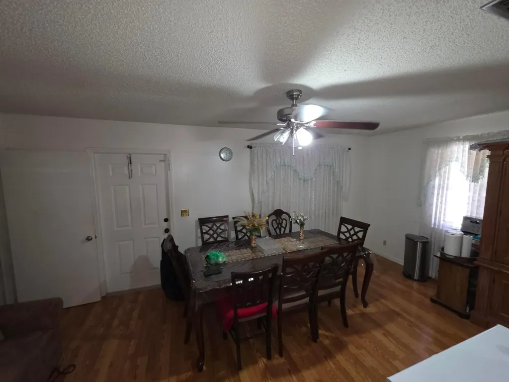 4917 Freedom Circle Lake Worth FL 33461