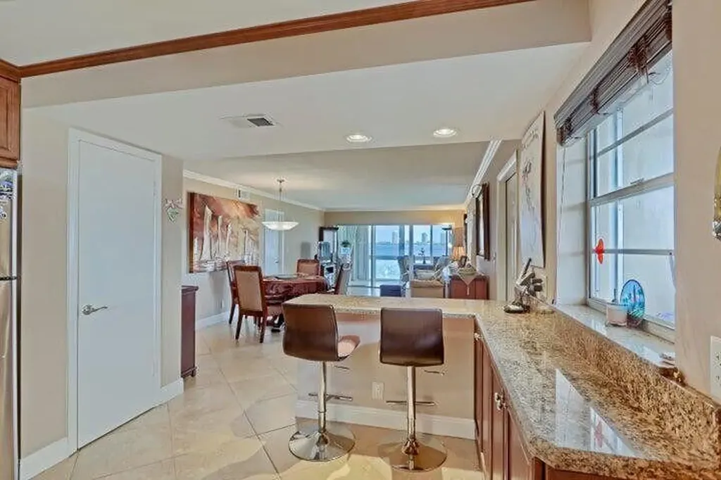 501 Lake Shore Drive Lake Park FL 33403